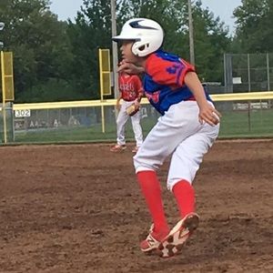 Meet your Posher, Dennis